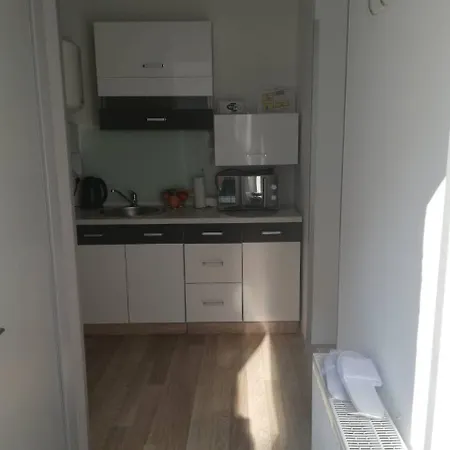 Code 10 Aparthotel Lviv