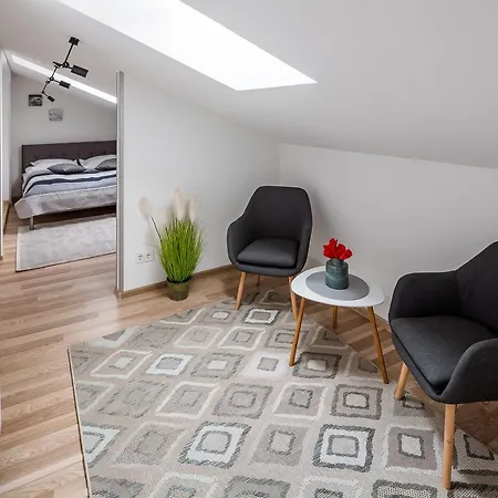Code 10 Appart hôtel 3*
