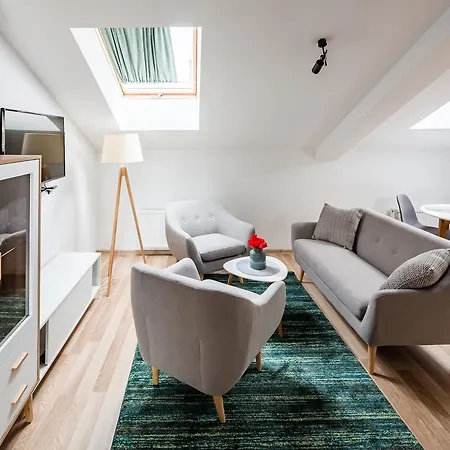 Apartmanhotel Code 10 Lviv