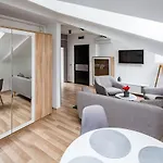 Apartmanhotel Code 10 Lviv